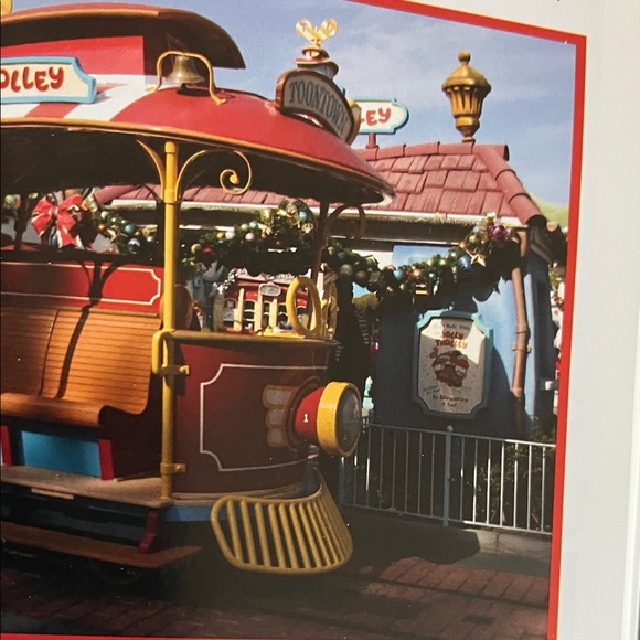 Seen, Un-Seen Disneyland Book - Picture 3 of 4